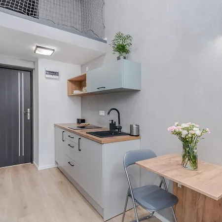 Parkside Fresh - Old Town - By Upstairs Apartamento