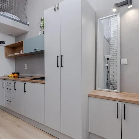 Parkside Fresh - Old Town - By Upstairs * Krakow