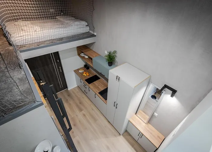 Parkside Fresh - Old Town - By Upstairs Cracóvia