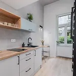 아파트 Parkside Fresh - Old Town - By Upstairs